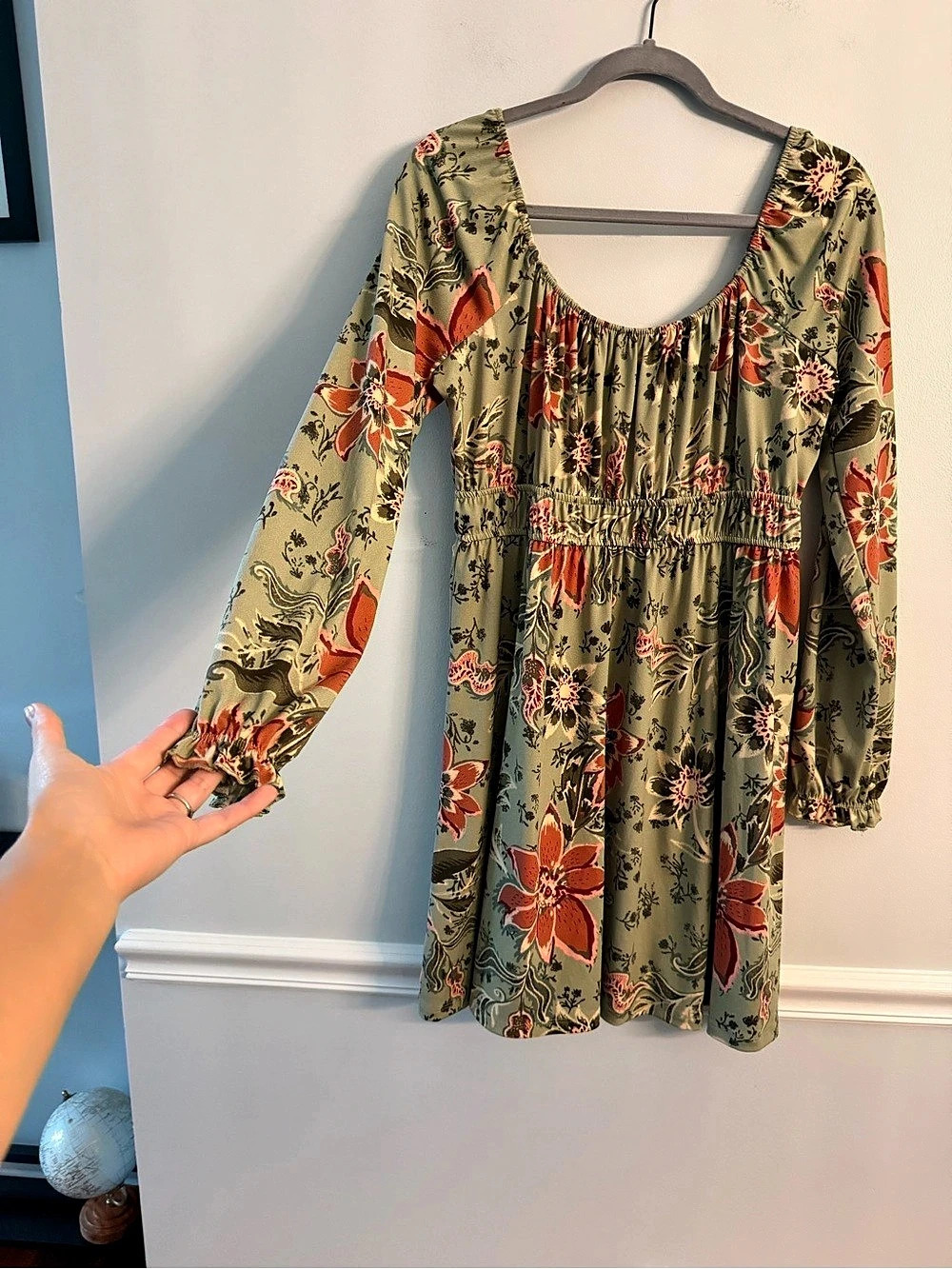 SO Floral Mini Dress in Green & Red Size Large